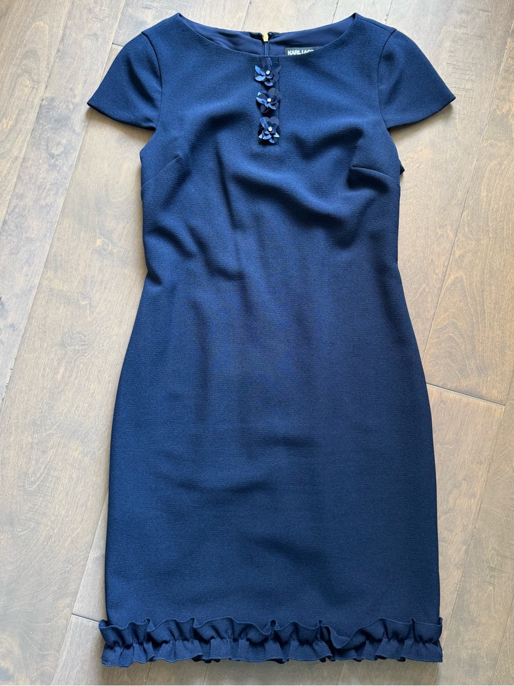 KARL LAGERFELD PARIS Sheath Dress with Delicate Floral Embellishments - Picture 5 of 10